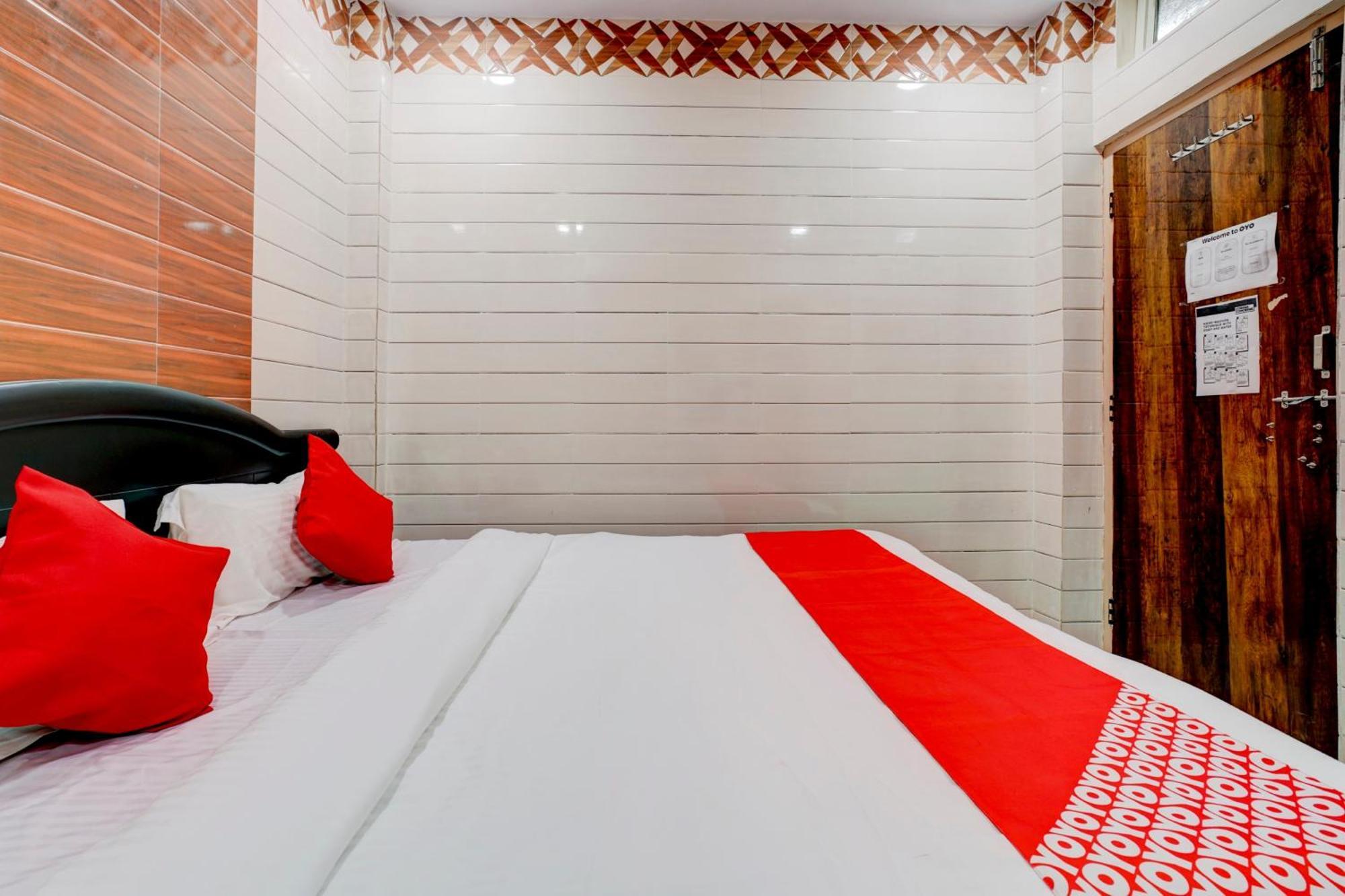 Hotel O Aroma Classic Near Nampally Main Railway Station حيدر أباد المظهر الخارجي الصورة
