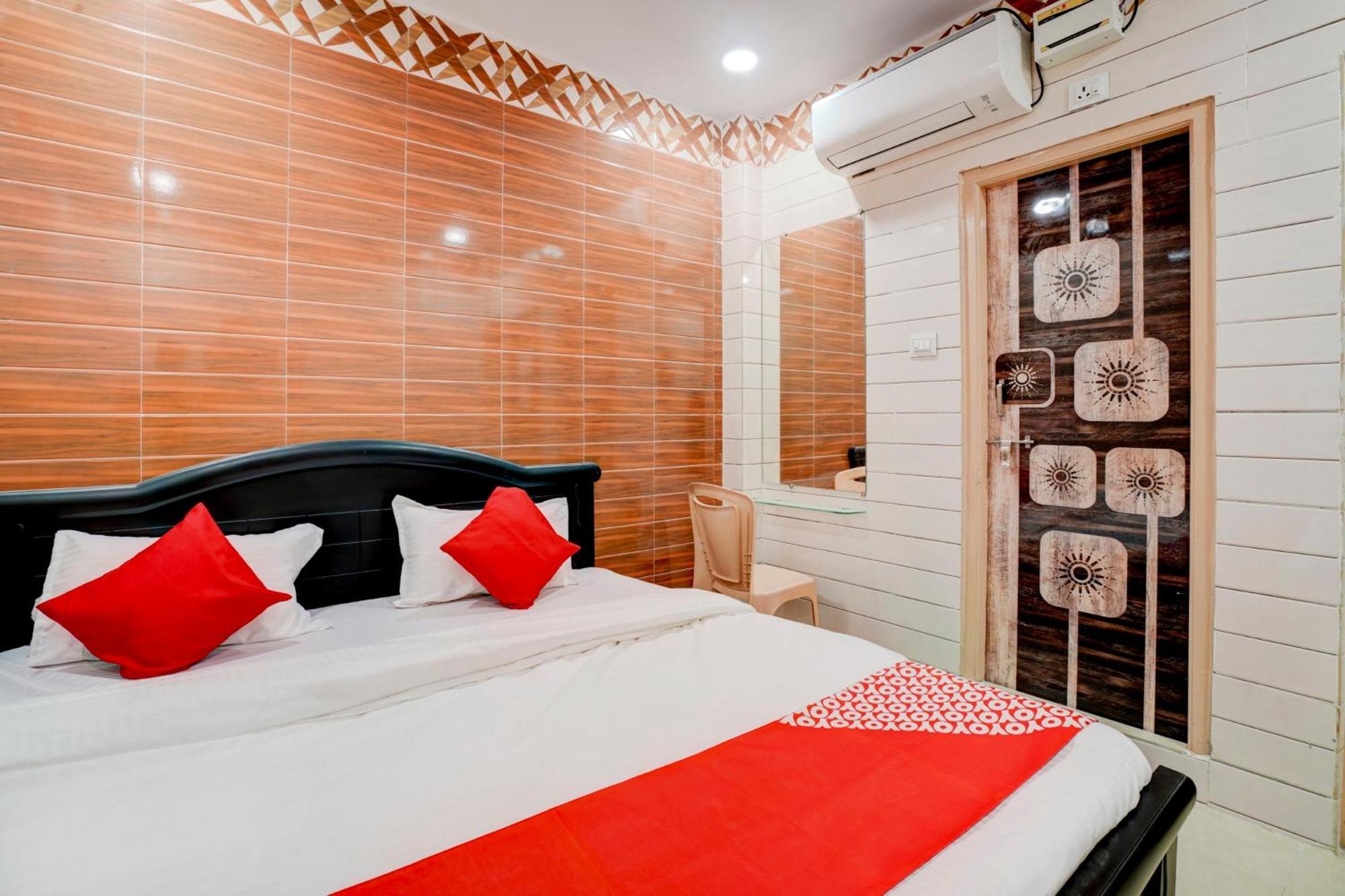 Hotel O Aroma Classic Near Nampally Main Railway Station حيدر أباد المظهر الخارجي الصورة